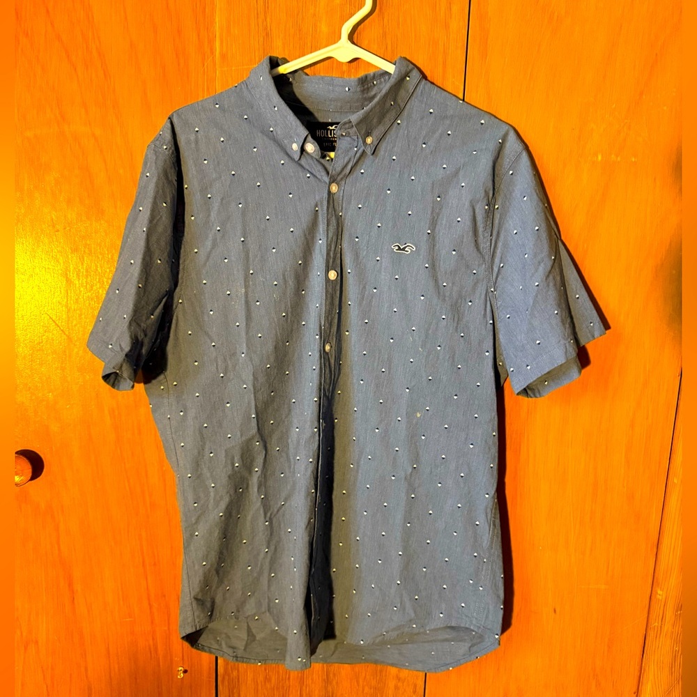 Hollister Button Up short sleeve